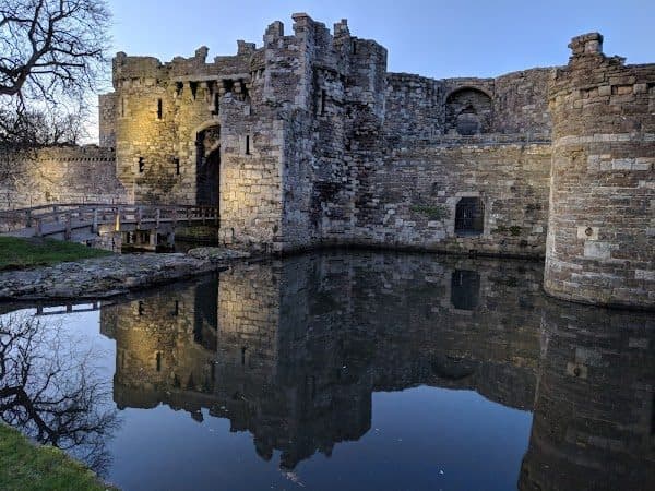 Beaumaris Castle photo 4