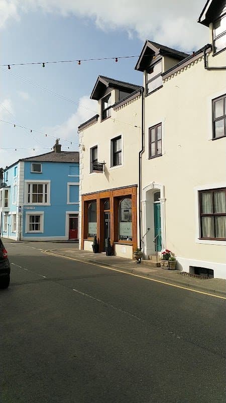 The hair lounge Beaumaris photo 1